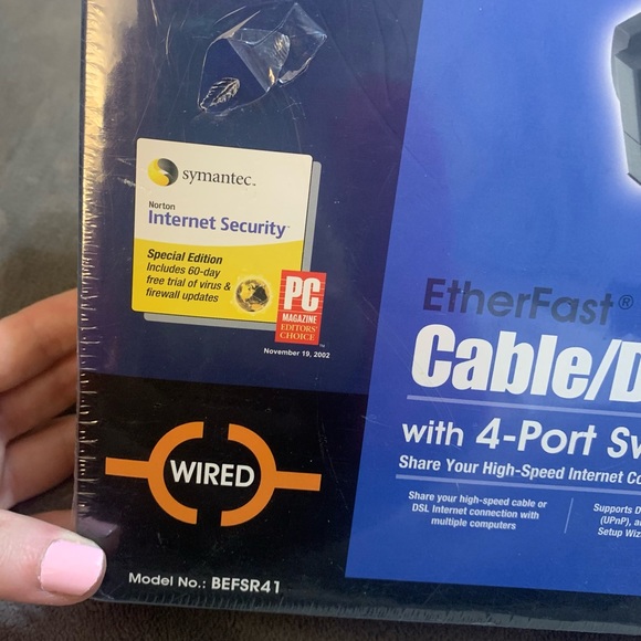 NEW Cisco Linksys EtherFast 4-Port Cable/DSL Wired Router BEFSR41 - Picture 5 of 10